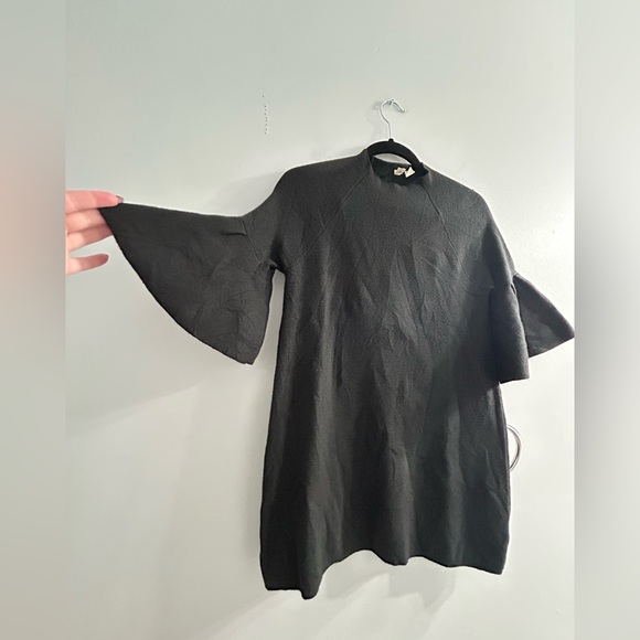 Anthropologie Moth Chester 3/4 Quarter Bell Sleeve Dress/Tunic Size Small - Picture 8 of 10